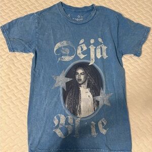 Cowboy Carter Déjà Blue Graphic Tee - Blue